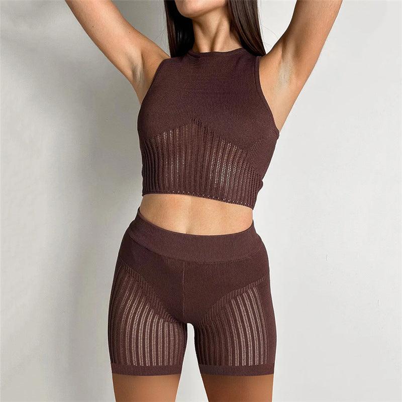 Sleeveless Knitted Crop Top And Matching Tracksuit - ZAAPLI