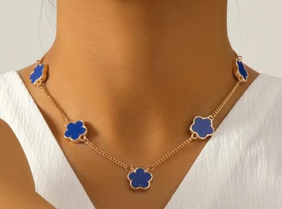 Five Leaf Flower Necklace - ZAAPLI